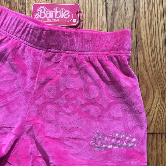 NWT Barbie™️ The Movie Velour Pink Shorts 💕 NWT - Picture 2 of 4